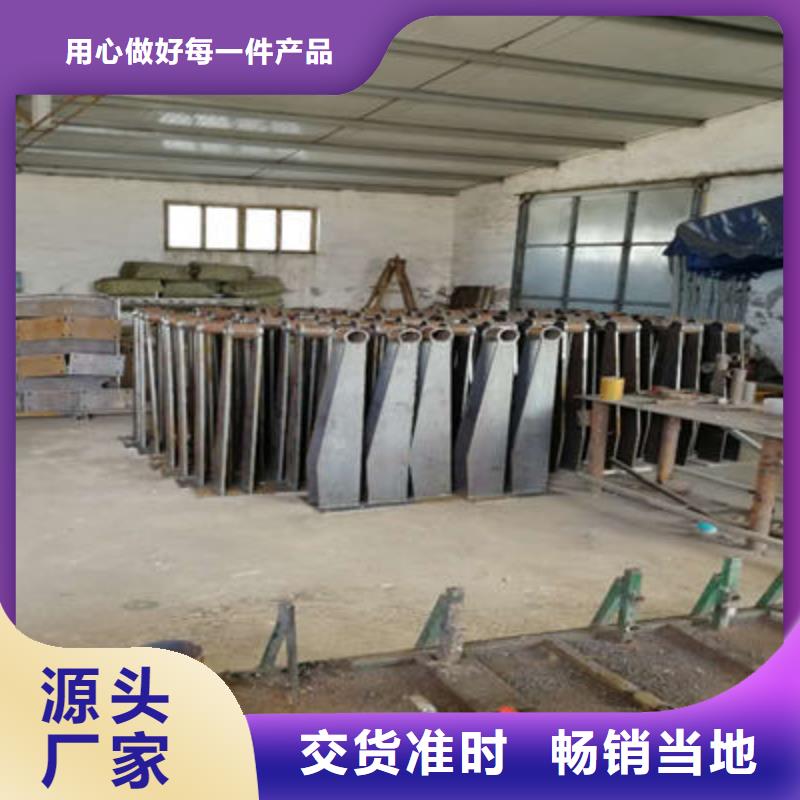 公路护栏河堤防撞护栏品质不将就优选好材铸造好品质