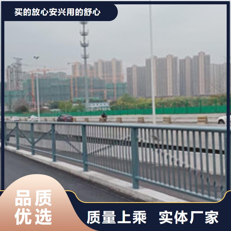 人工湖不锈钢防撞隔离仿木栏杆在线报价真材实料