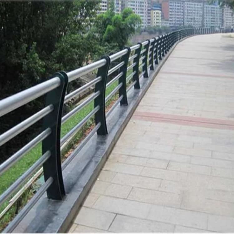 防撞护栏不锈钢灯光护栏好货有保障