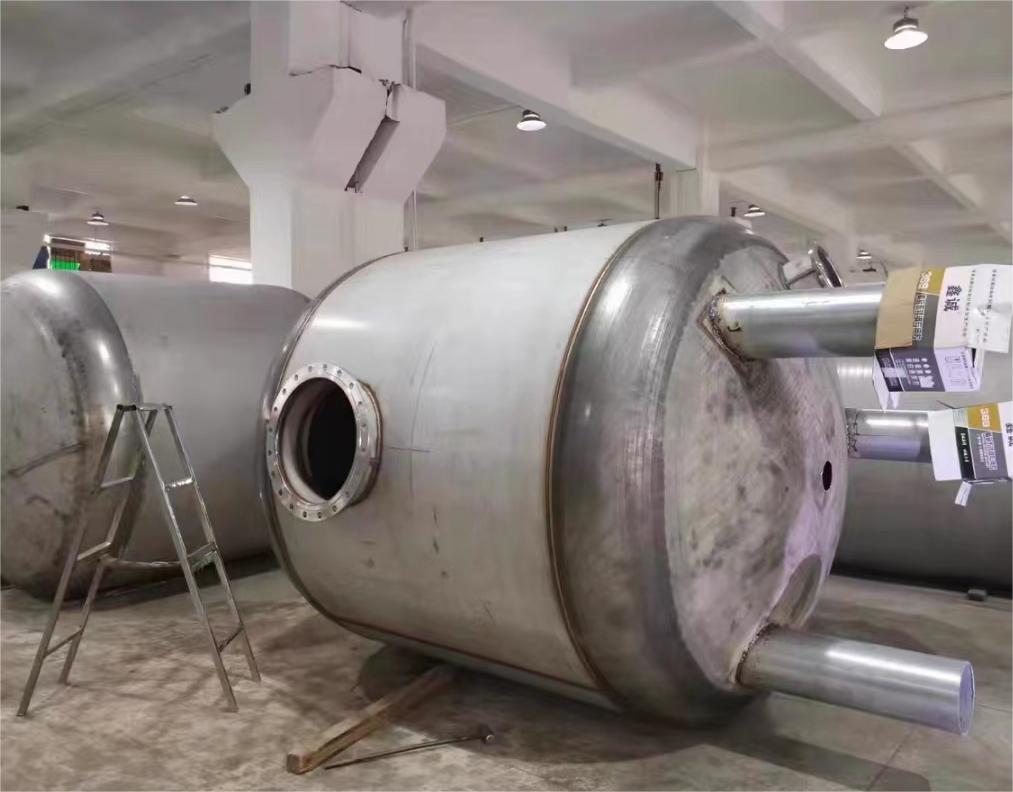 卧式承压水箱支持定制0.6-1.0Mpa来电咨询