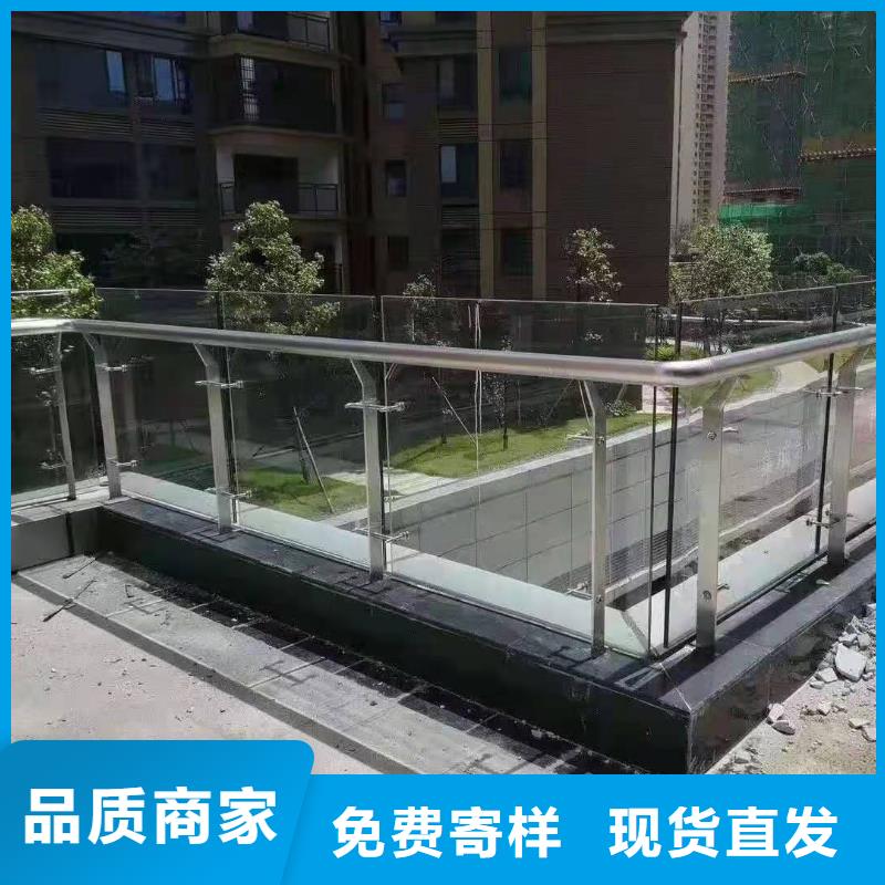 铸造石仿石护栏立柱环波梁防撞护栏厂家产地批发多种规格可选