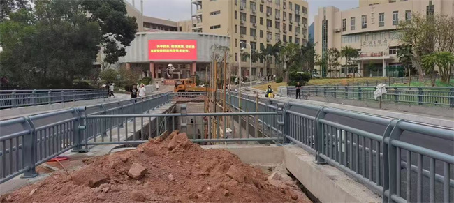 不锈钢复合管护栏支持定制支持定制大量现货供应