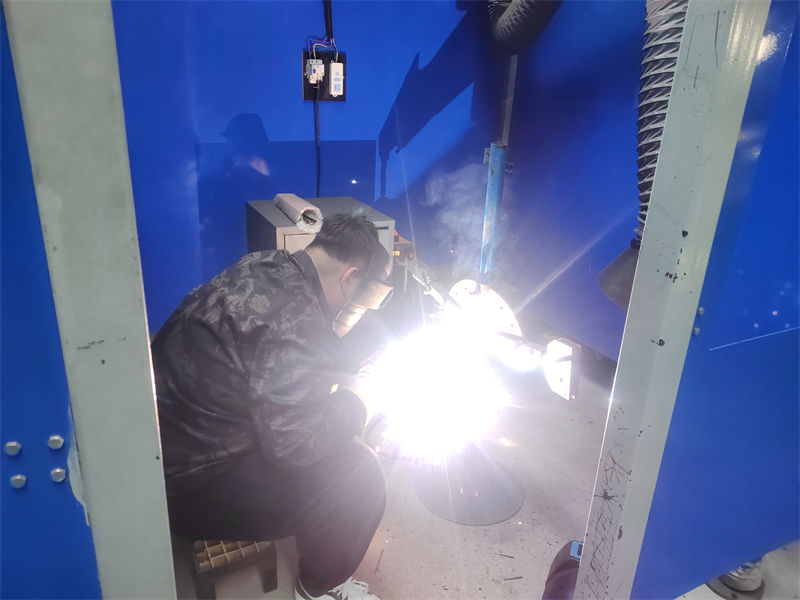 高考落榜学零基础氩弧焊培训学费多少钱