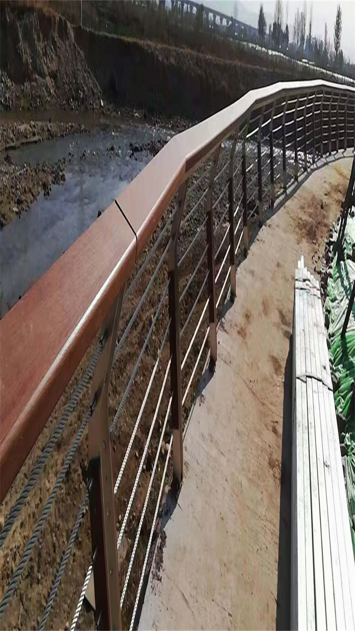 不锈钢立柱供应