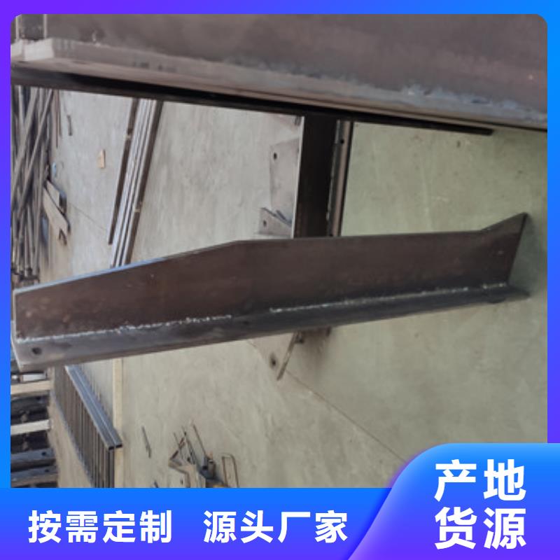 临高县河道不锈钢防撞隔离灯光护栏安装公司实力才是硬道理