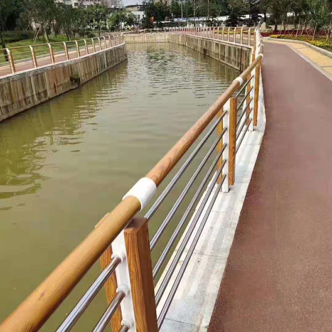 桥梁护栏厂家订货大品牌值得信赖