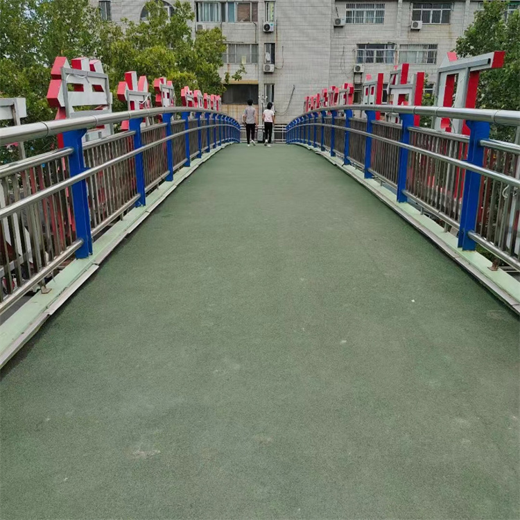 桥梁栏杆批发商订货满足客户所需