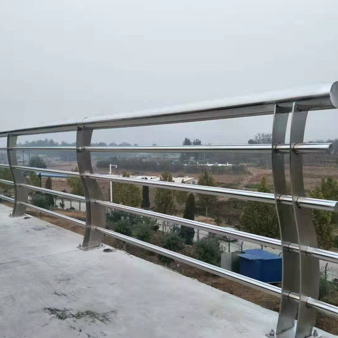【护栏】不锈钢景观护栏对质量负责同城生产商