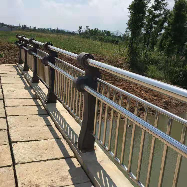 桥上护栏销售电话诚信经营