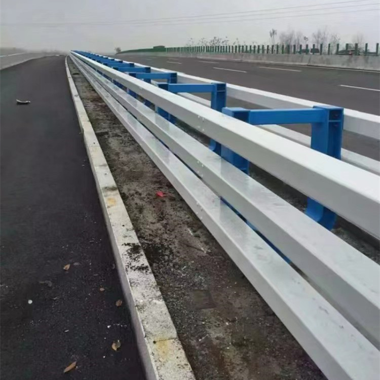 护栏【人行道栏杆】一站式采购商当地供应商