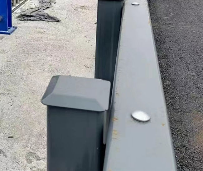 护栏【波形护栏】详细参数好产品有口碑