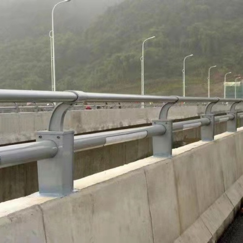 铝合金护栏加工厂