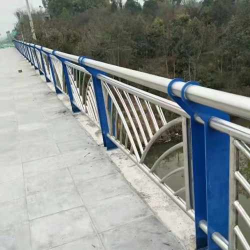 镀锌不锈钢复合管周期短价格优