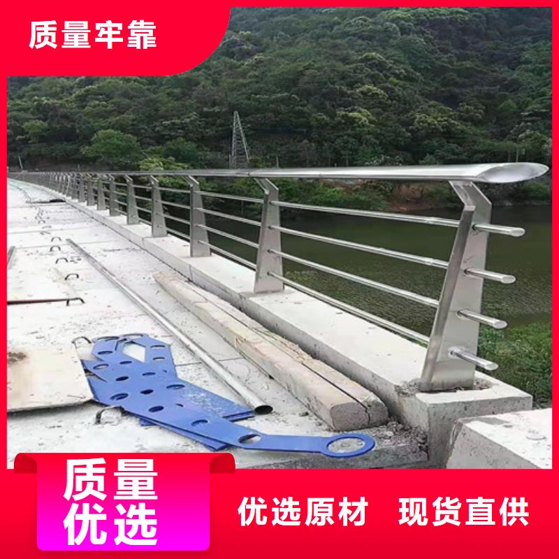 桥梁护栏,防撞立柱厂家拥有先进的设备质量为本