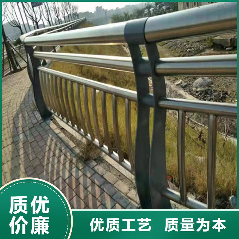 道路护栏镀锌波形护栏用心做产品当地经销商