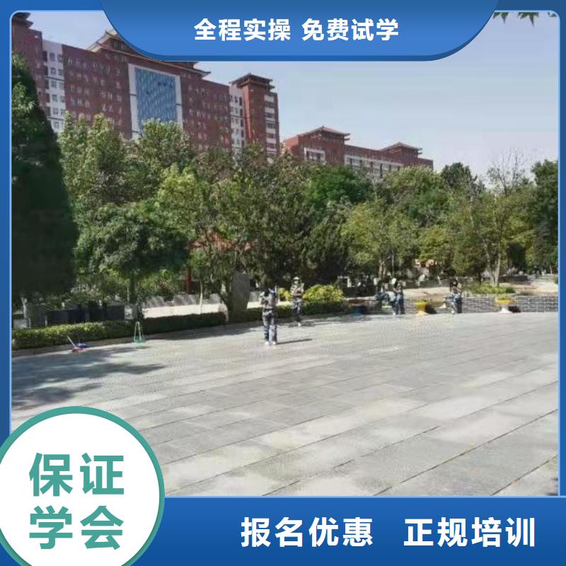 厨师技校,挖掘机铲车就业不担心正规学校
