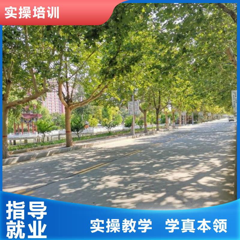 挖掘机技校数控车床培训学校就业前景好当地服务商