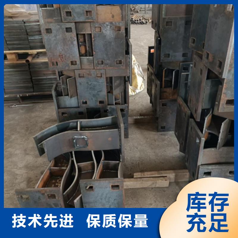护栏立柱_桥梁防撞立柱用品质赢得客户信赖产品实拍
