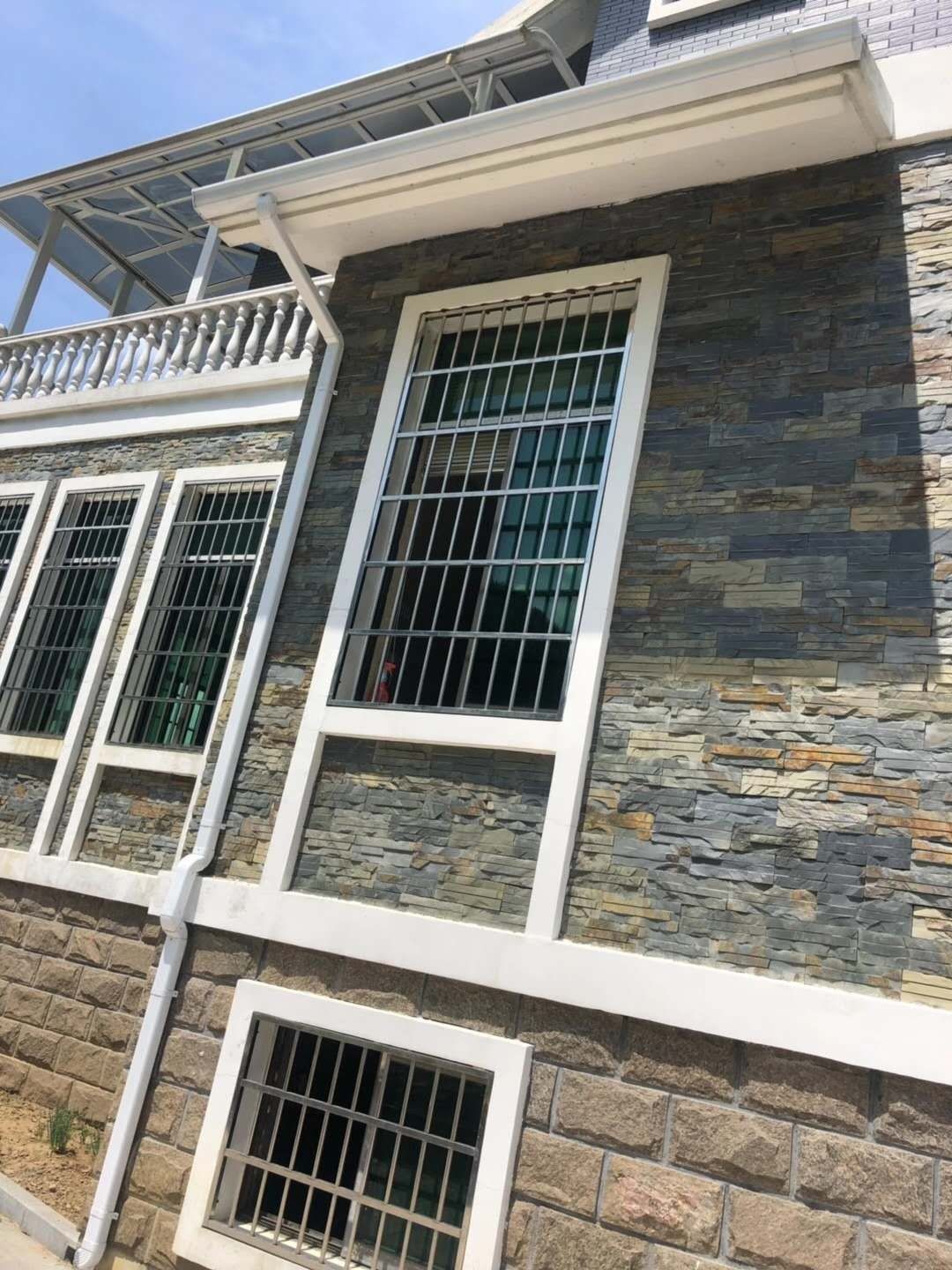 厂房彩钢雨水管制造厂家价格实在