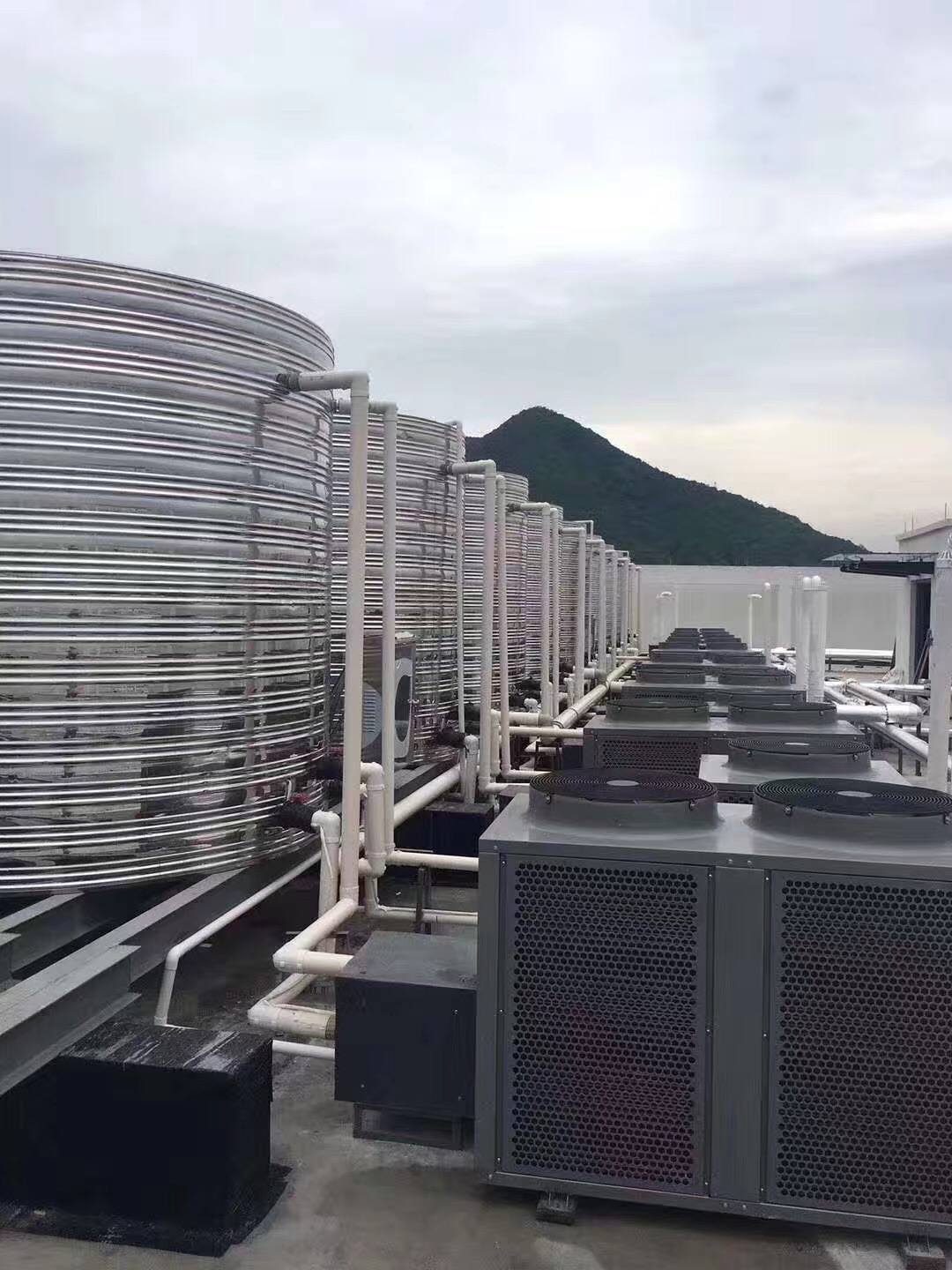 水箱工厂批发实体诚信厂家
