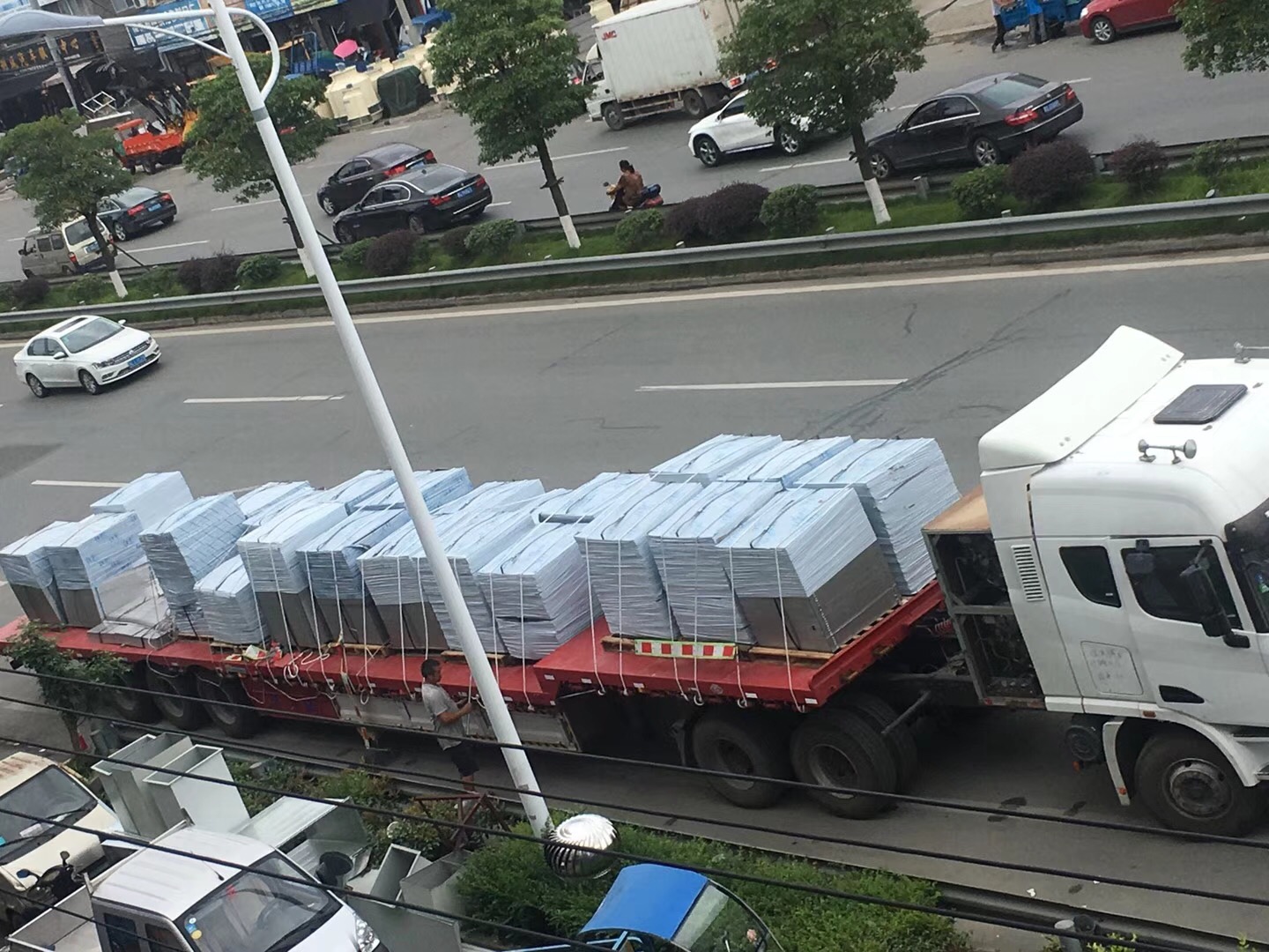 水箱,不锈钢水箱畅销当地实体厂家