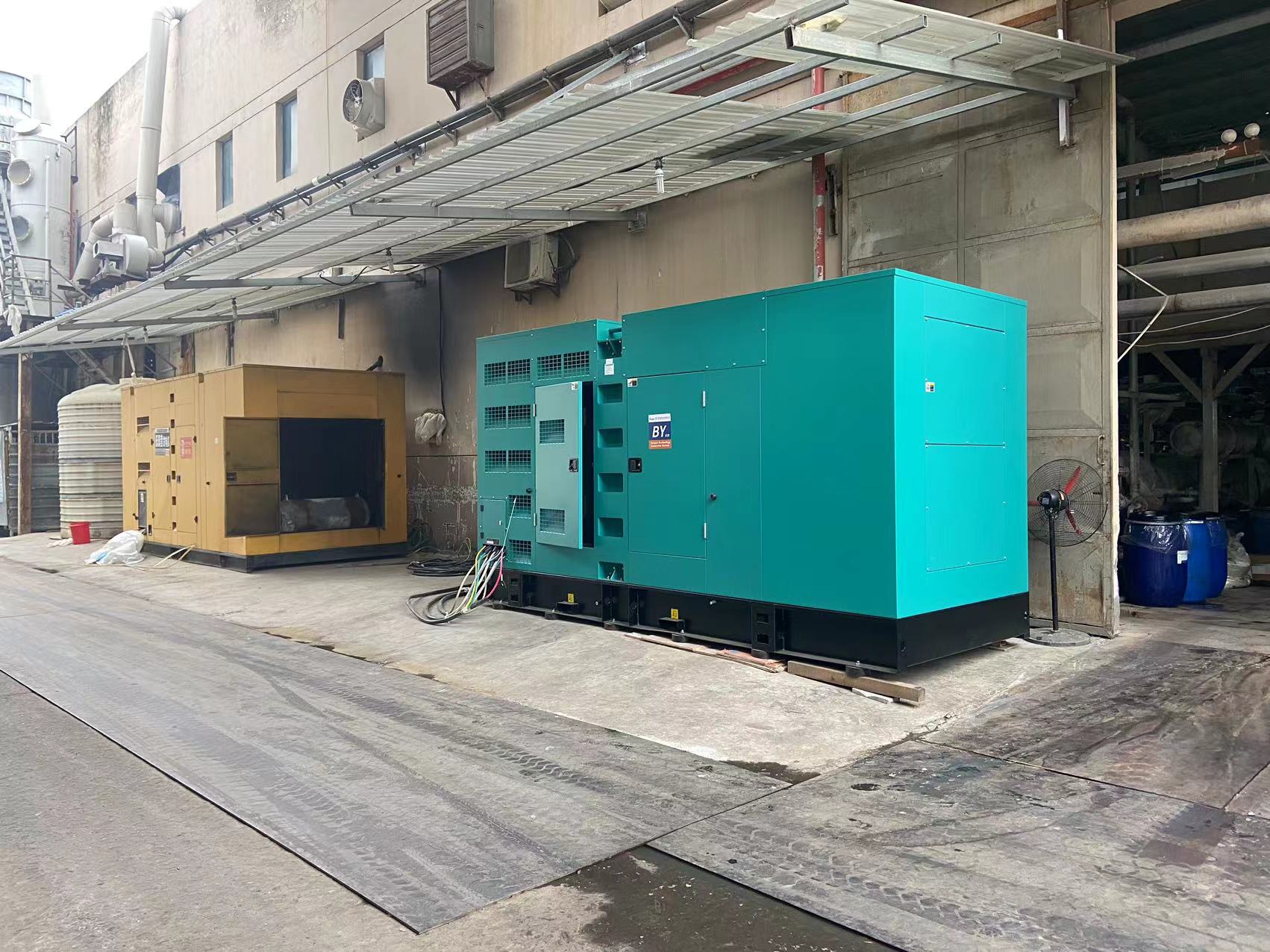 发电机出租租赁发电机电缆线出租备用电源出租应急发电机出租120KW发电车出租质量保证精英团队