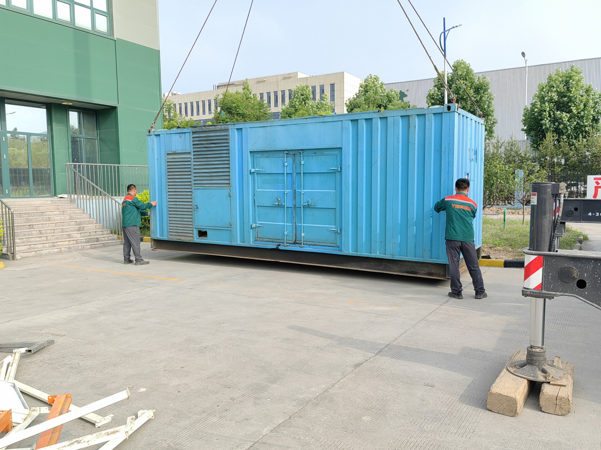 移动发电机出租（价格低廉）本地发电机出租厂家价格透明