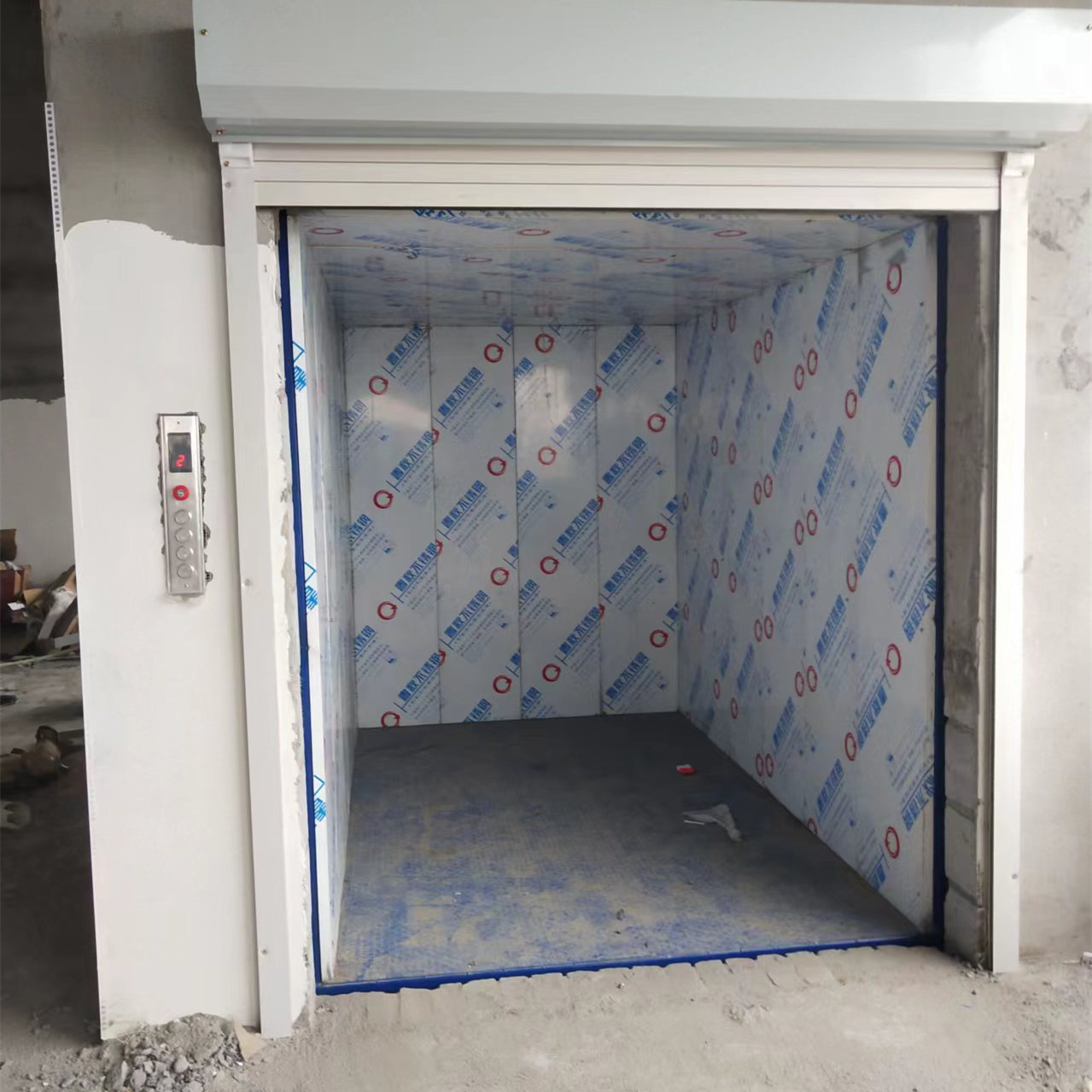 液压载货电梯
生产
一手货源源头厂家