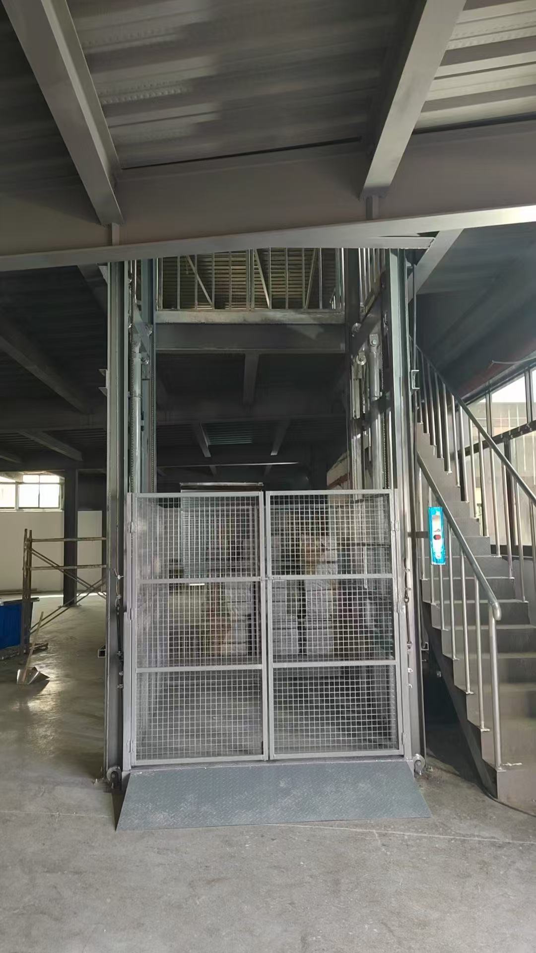 移动剪叉自行升降机采购同城公司