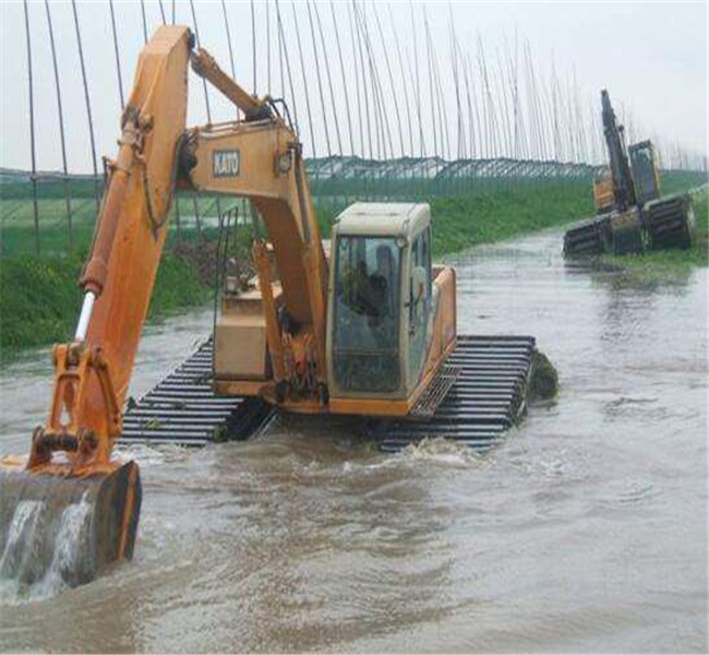 规格齐全的水上钩机出租厂家