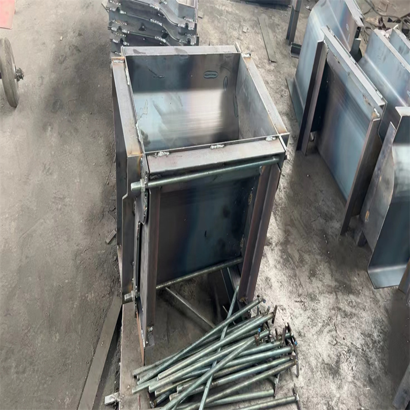 隔离墩模具挡土墙模具商家