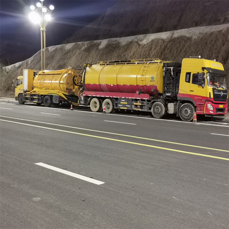 化粪池清理高压疏通清洗管道专业公司