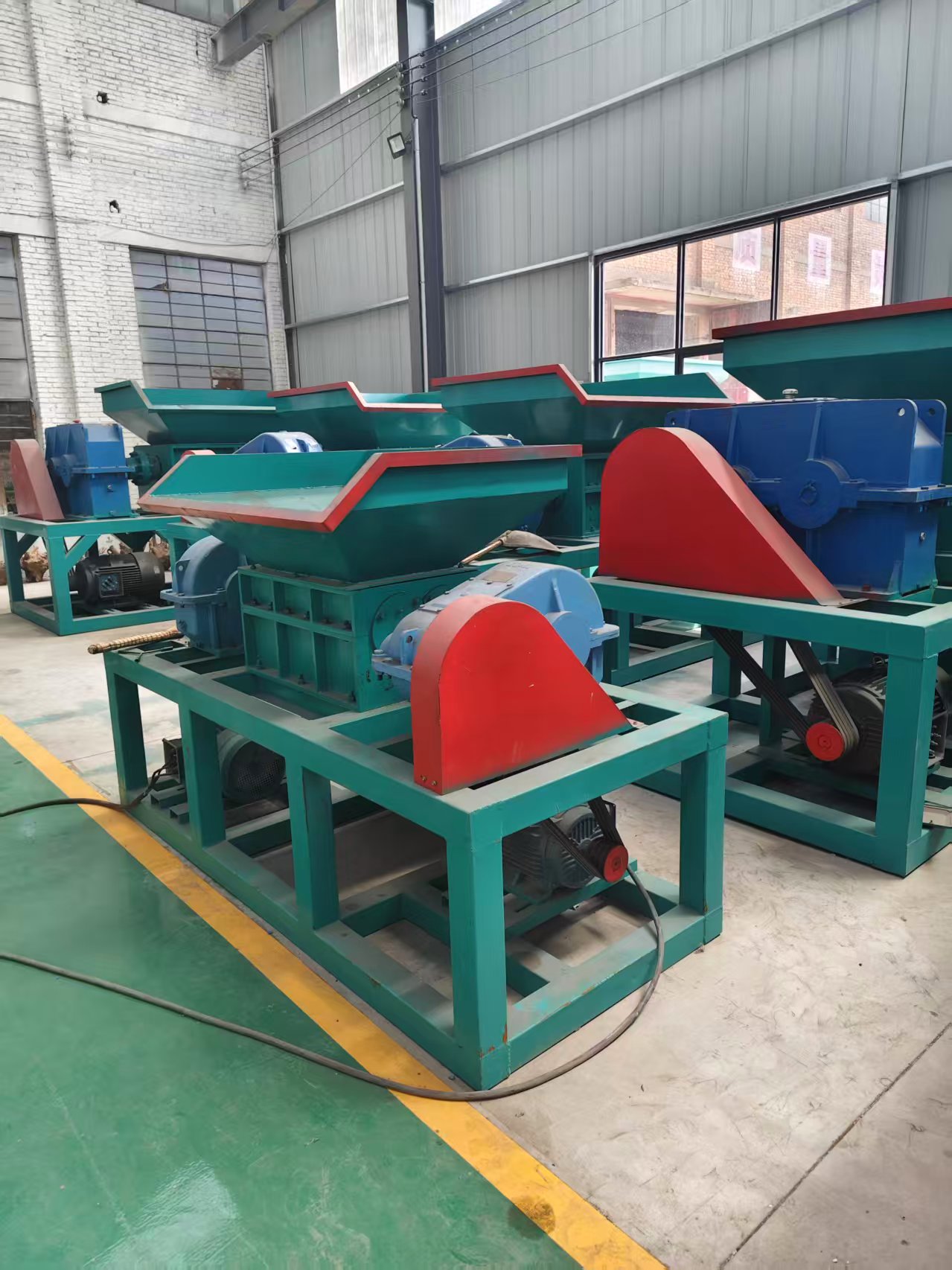 破碎机易拉罐破碎机品质服务